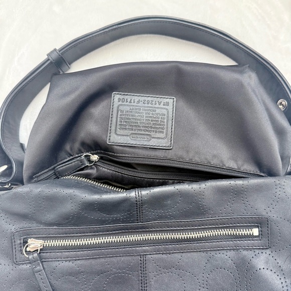 Coach Punching Signature Black/Silver Shoulder Bag 2way Leather 17104 Rare EUC - Picture 7 of 9